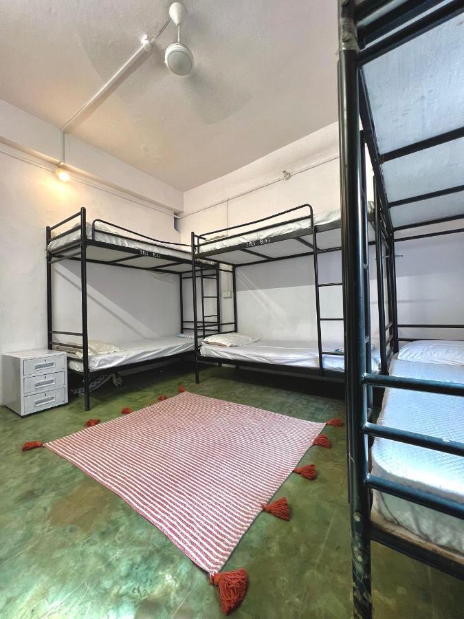 Green Rover Hostel By Gypstead Vagator Extérieur photo