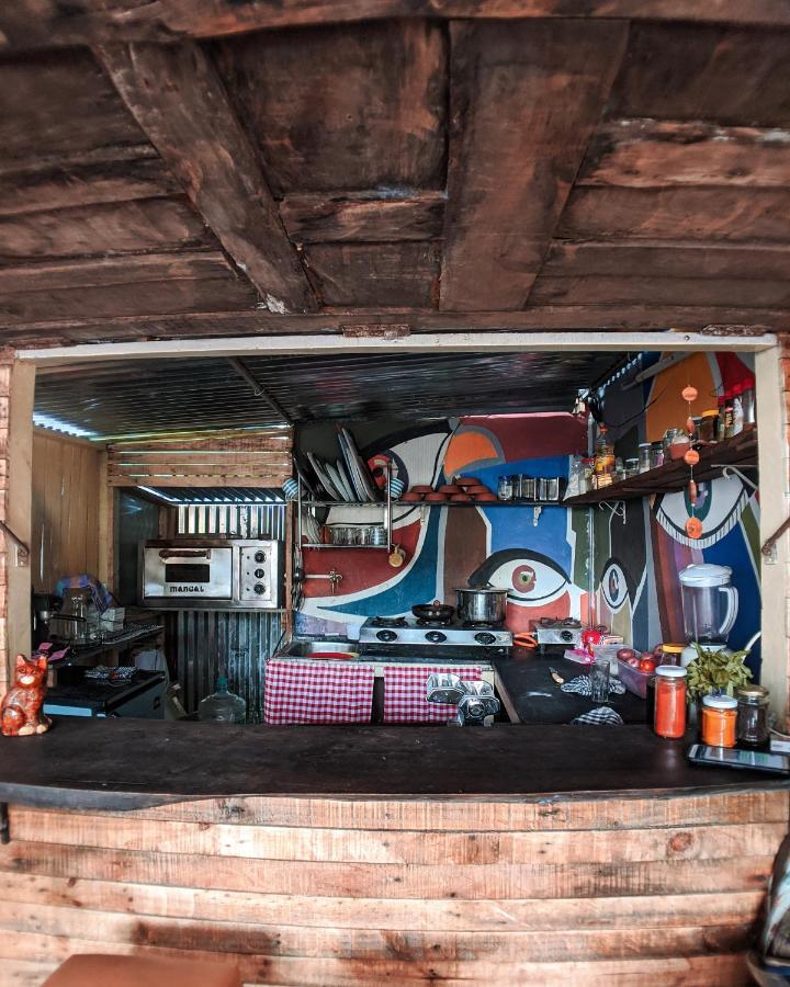 Green Rover Hostel By Gypstead Vagator Extérieur photo
